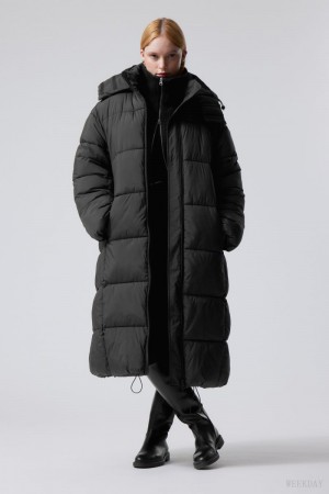 Weekday Aeris Puffer Coat Black | EGRM7651