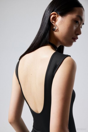 Weekday Alba Open Back Top Black | POOM1946