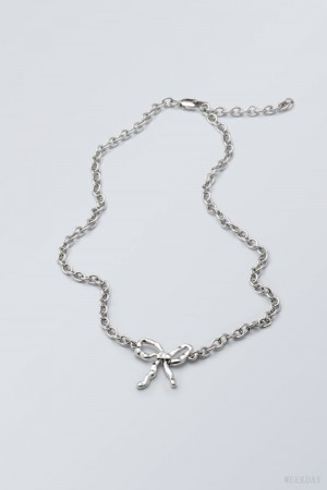 Weekday Bow Necklace Silver | SAIJ5013