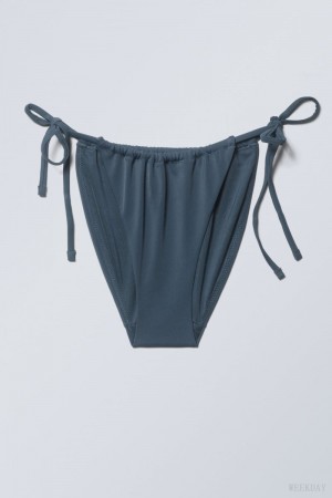 Weekday Breeze String Bikini Bottoms Navy | LRXF9960