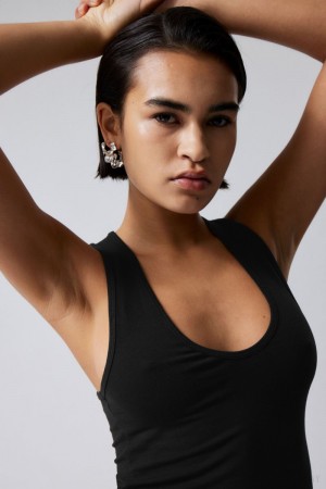 Weekday Deep U-Neck Tank Top Black | AYHQ1671