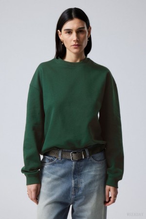 Weekday Essence Standard Sweatshirt Dark Green | RLCI2059