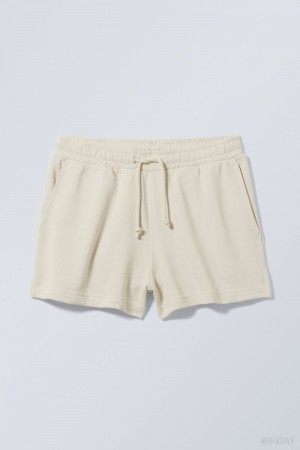 Weekday Essence Standard Sweatshorts White | DYMX2168