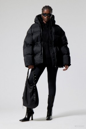 Weekday Illisa Waisted Puffer Jacket Black | MYOU7464