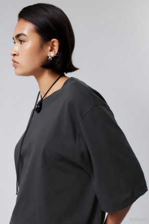 Weekday Loose Oversized Fit T-shirt Black | CHFL6228