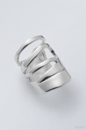 Weekday Motion Ring Silver | CHFN5608