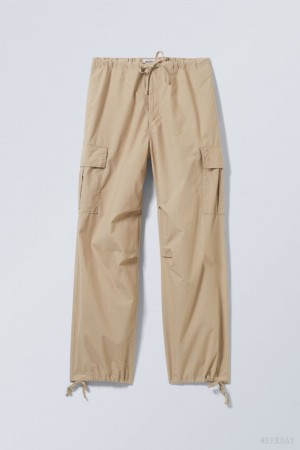 Weekday Parachute Loose Cargo Trousers Beige | QCKT3867