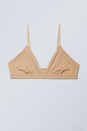 Weekday Soft Triangle Bralette Soul Beige | NKXW0004