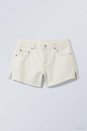 Weekday Swift Denim Shorts White | LVCB0974