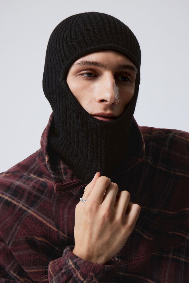 Weekday Bell Balaclava Black | PAIA2299