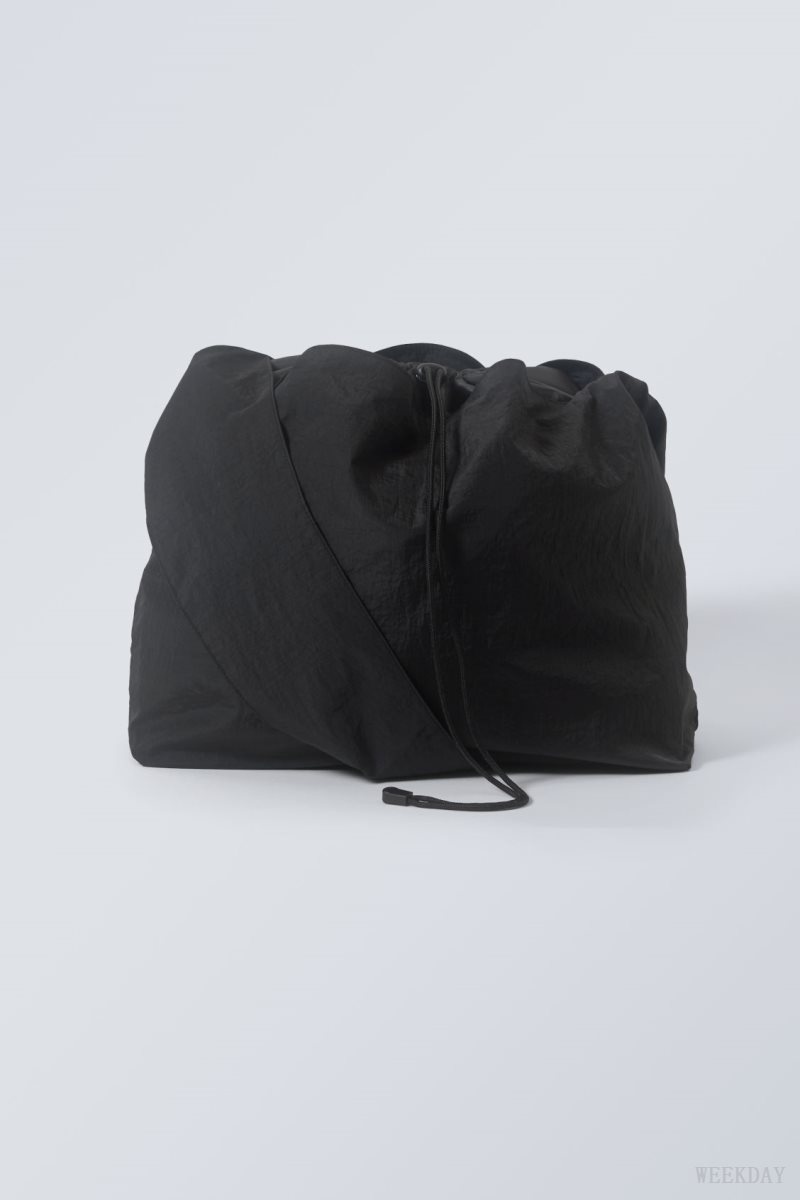 Weekday Bill Bag Black | ACAH2998