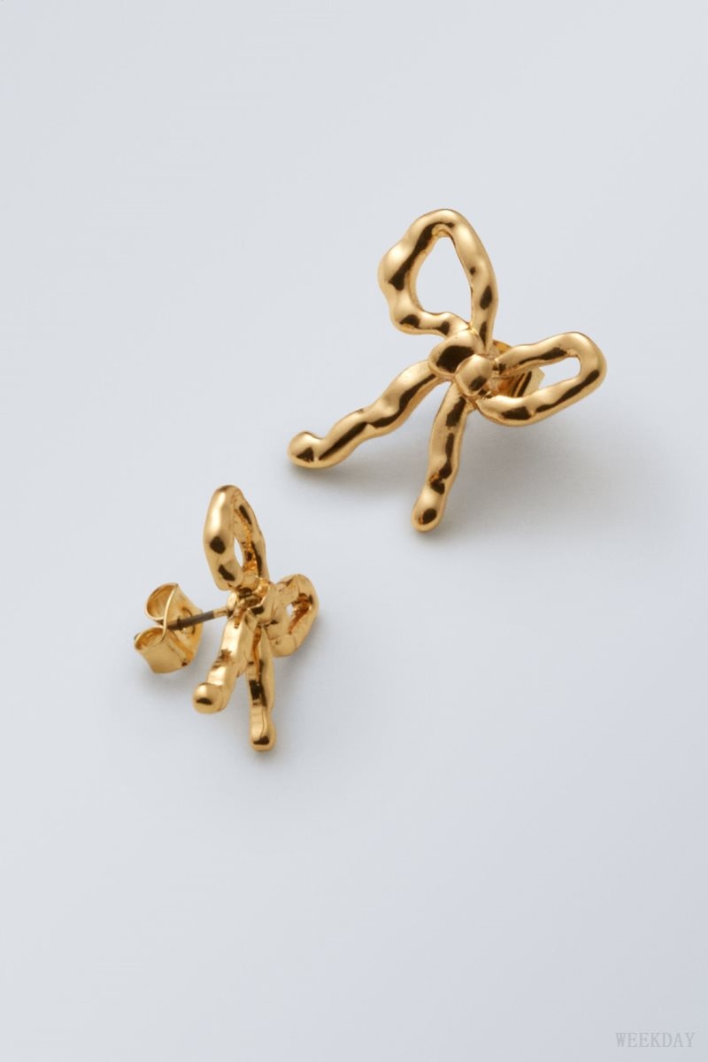 Weekday Bow Earrings Golden | GLCQ2618