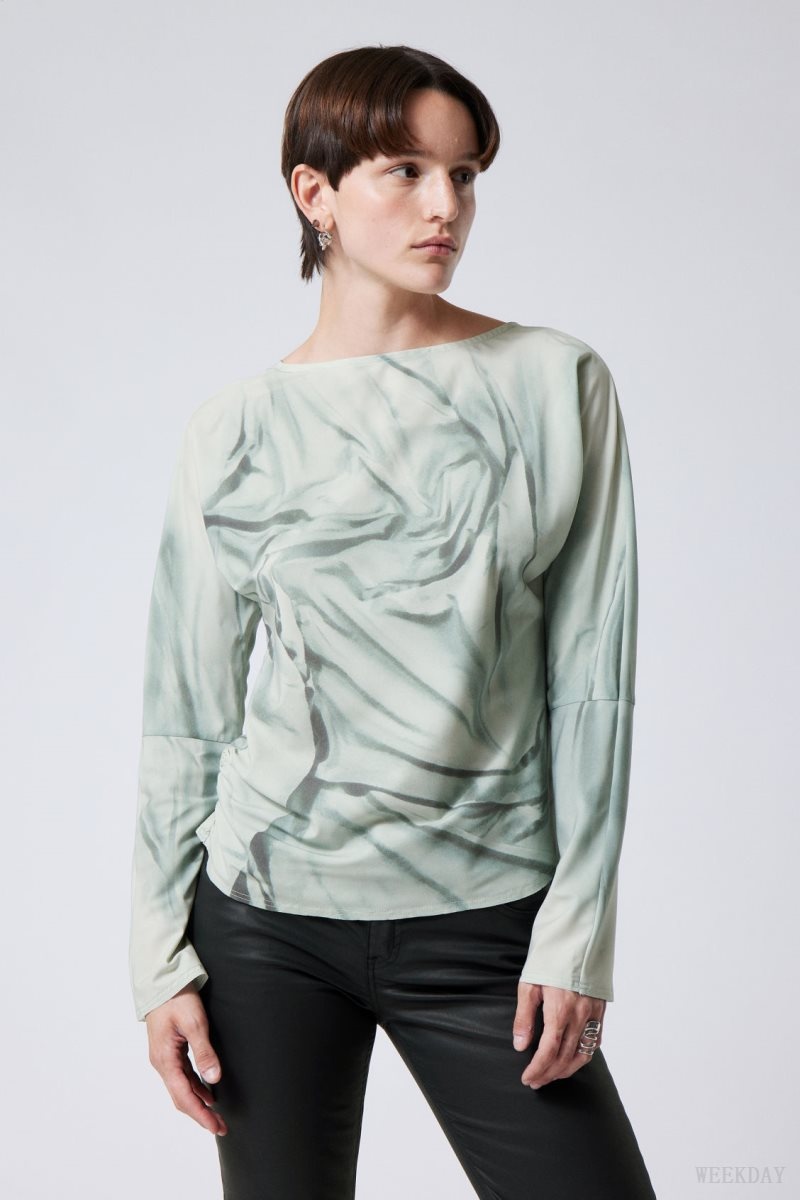 Weekday Derya Asymmetric Longsleeve Top Green | AAQL9738