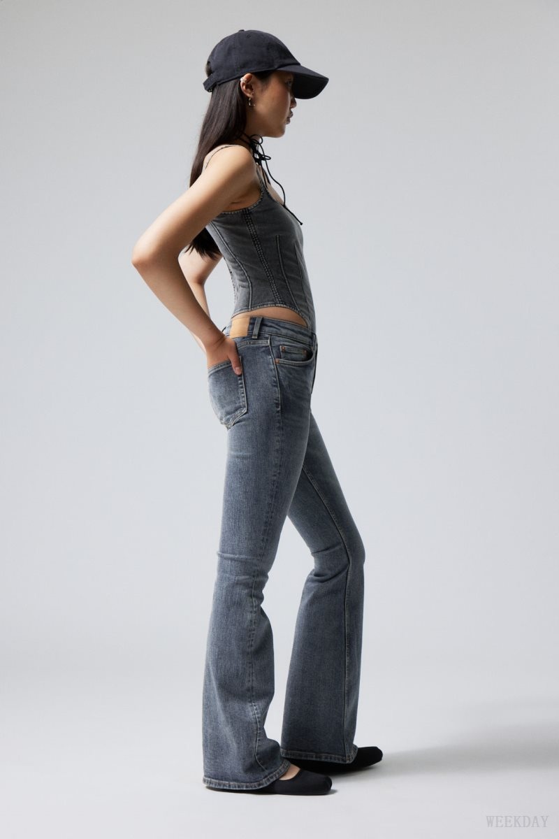 Weekday Flame Low Flared Jeans Blue | VTCR6227