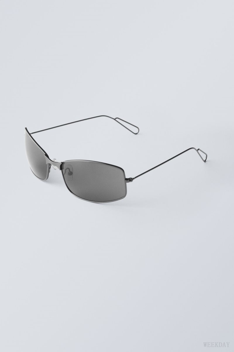 Weekday Flash Sunglasses Black | KWEN1143