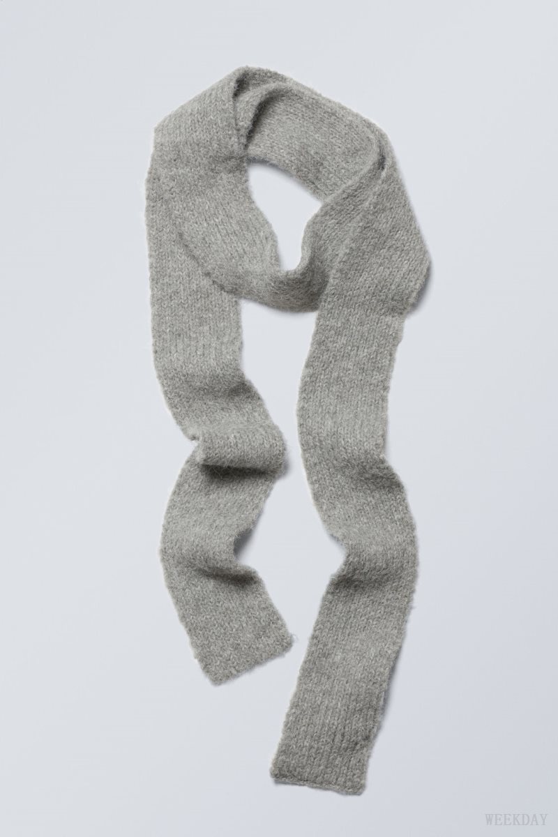 Weekday Hairy Slim Scarf Grey | RCGW2291