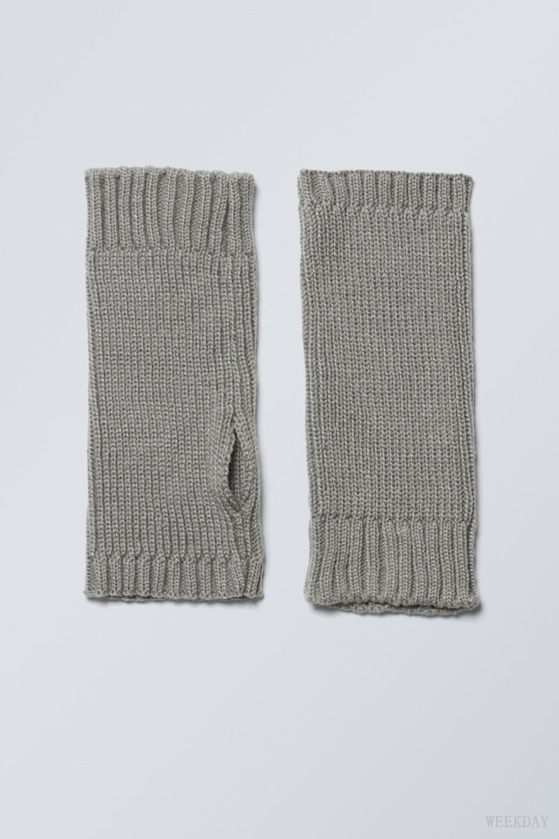 Weekday Hanna Wrist Warmer Grey | XPXO1365