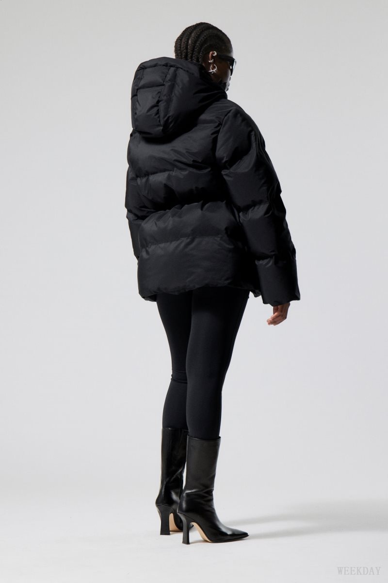 Weekday Illisa Waisted Puffer Jacket Black | MYOU7464