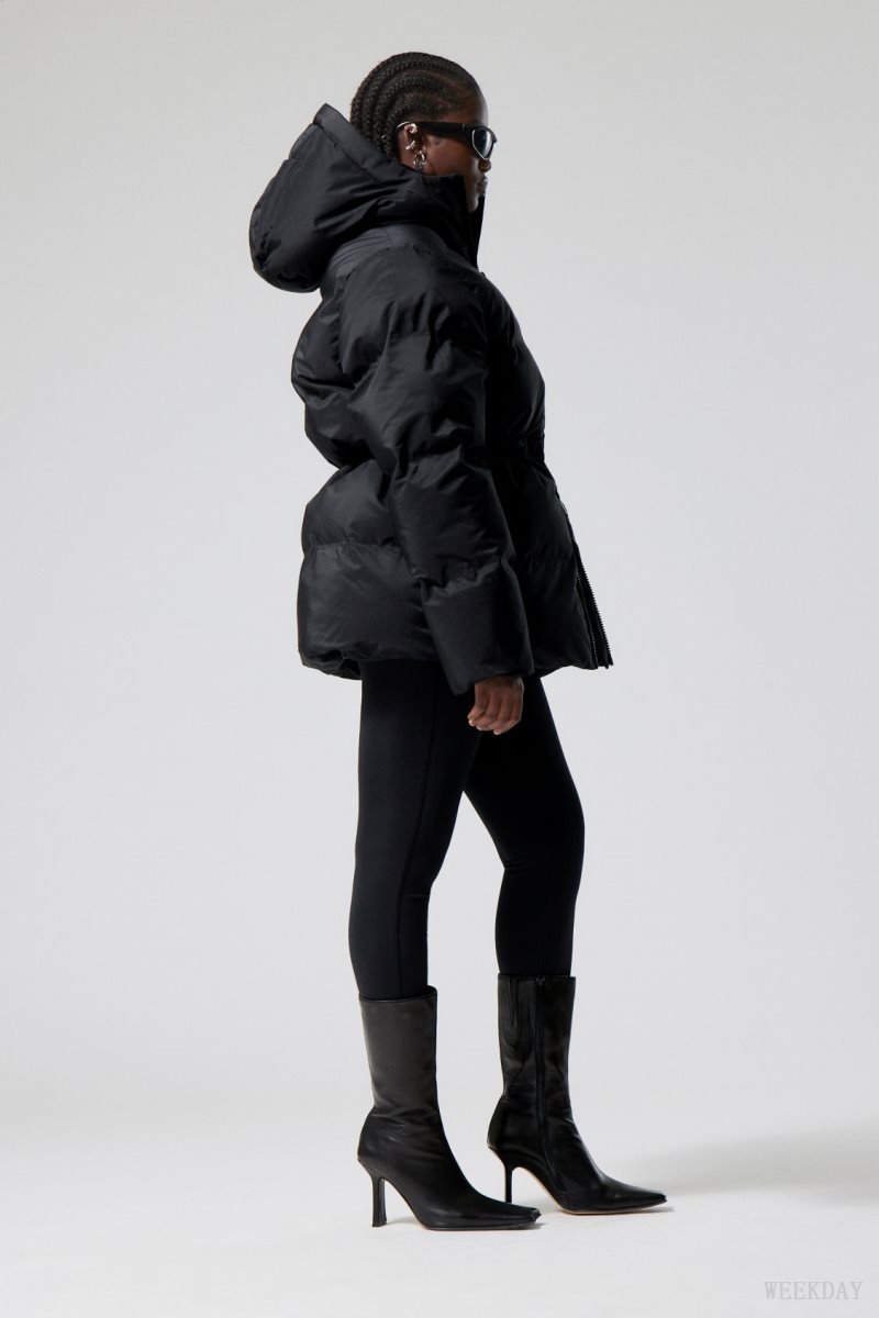 Weekday Illisa Waisted Puffer Jacket Black | MYOU7464