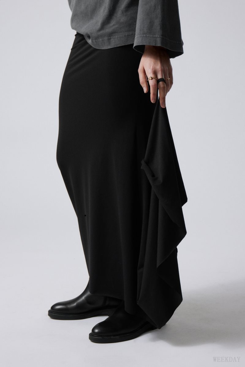 Weekday Long Asymmetric Drape Skirt Black | UHOU6641