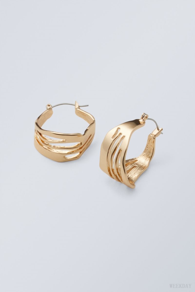 Weekday Motion Hoop Earrings Golden | XZPN8935