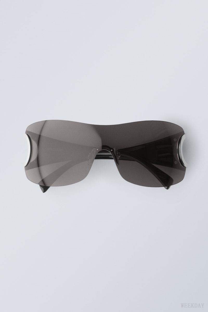 Weekday Motion Sunglasses Black | JCHM9136