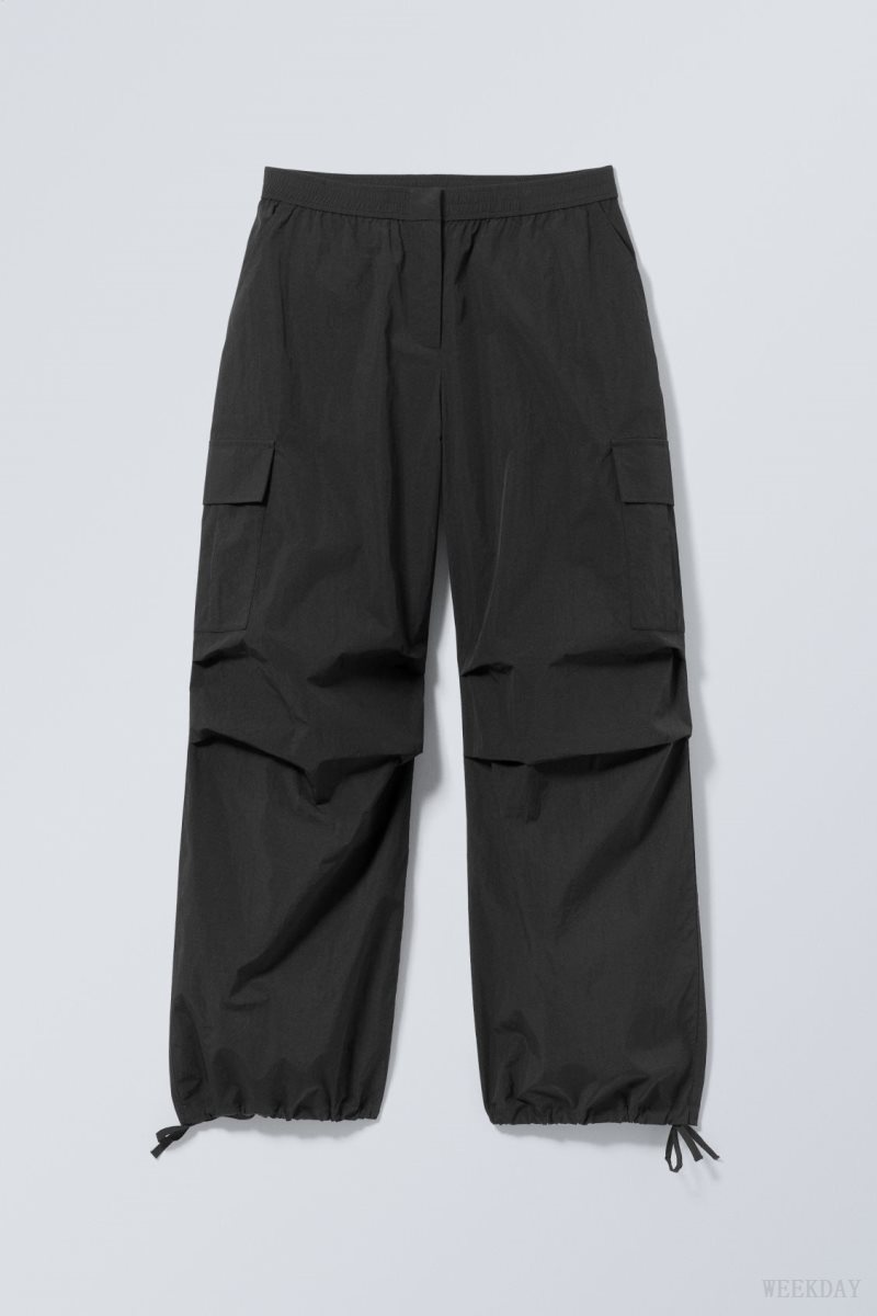 Weekday Nila Parachute Trousers Black | CEGD7046