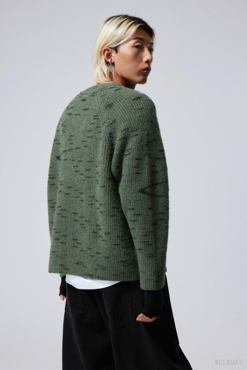 Weekday Norman Relaxed Raglan Sweater Green | SKJH4320