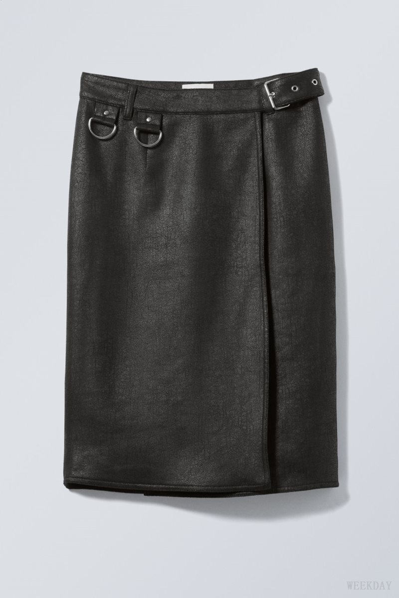 Weekday Oda Coated Faux Leather Midi Skirt Black | FLAZ8645