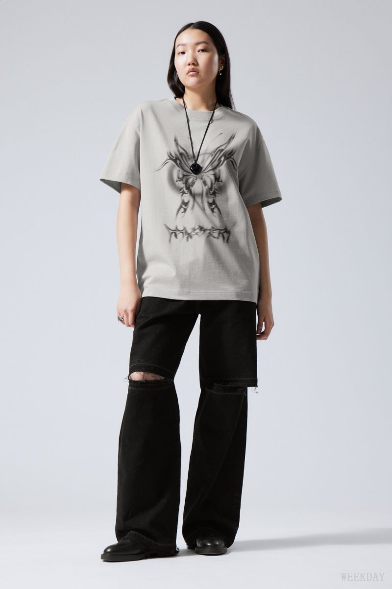 Weekday Oversized Graphic Printed T-shirt Mystery Butterfly | GYIV7563