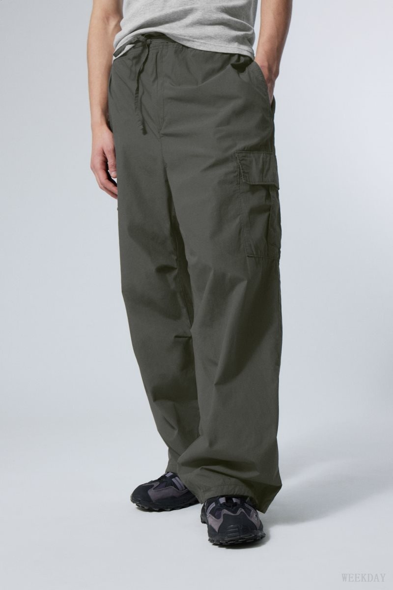 Weekday Parachute Loose Cargo Trousers Dark Grey | CRAS3316