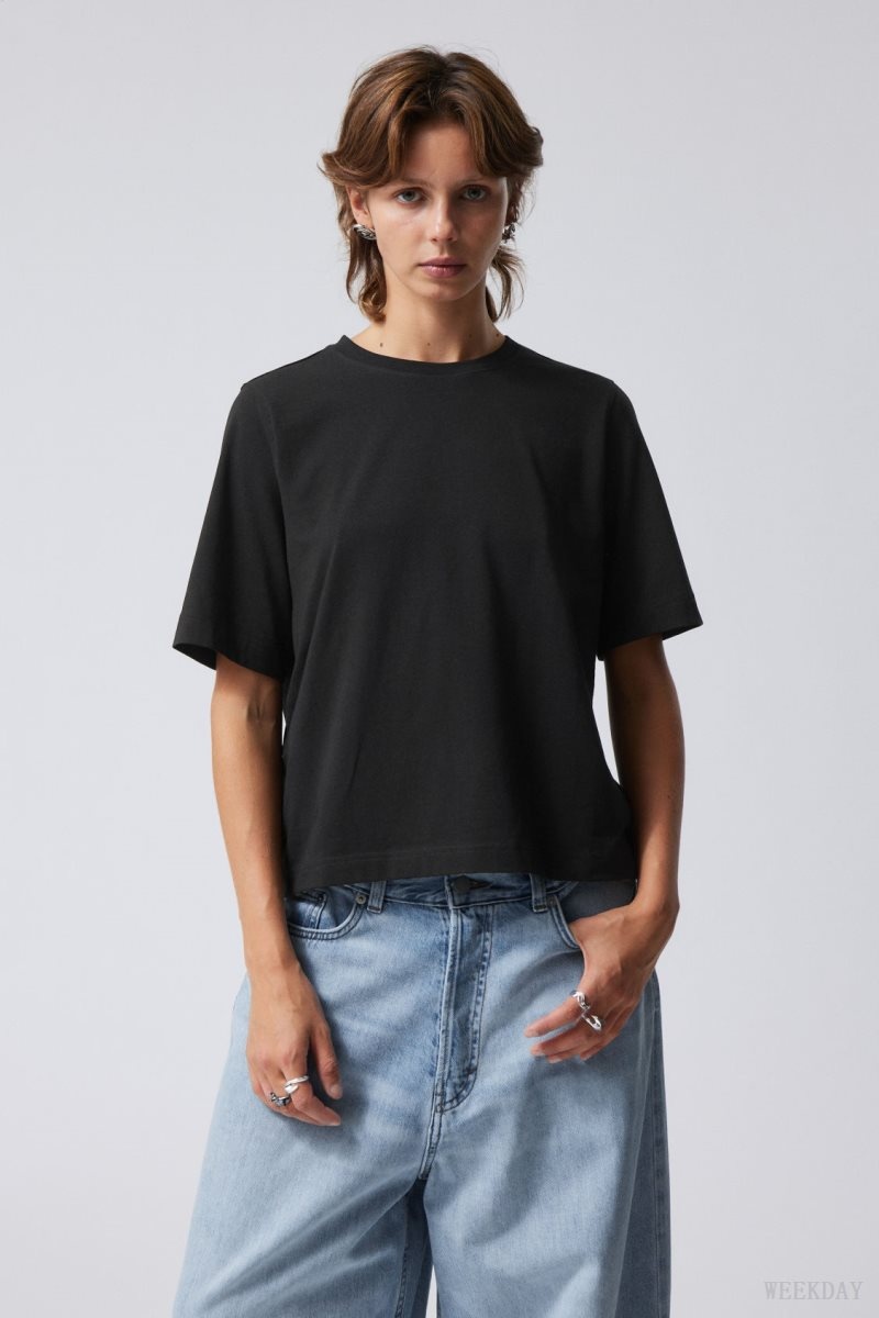 Weekday Perfect Boxy T-shirt Black | XFAM0393