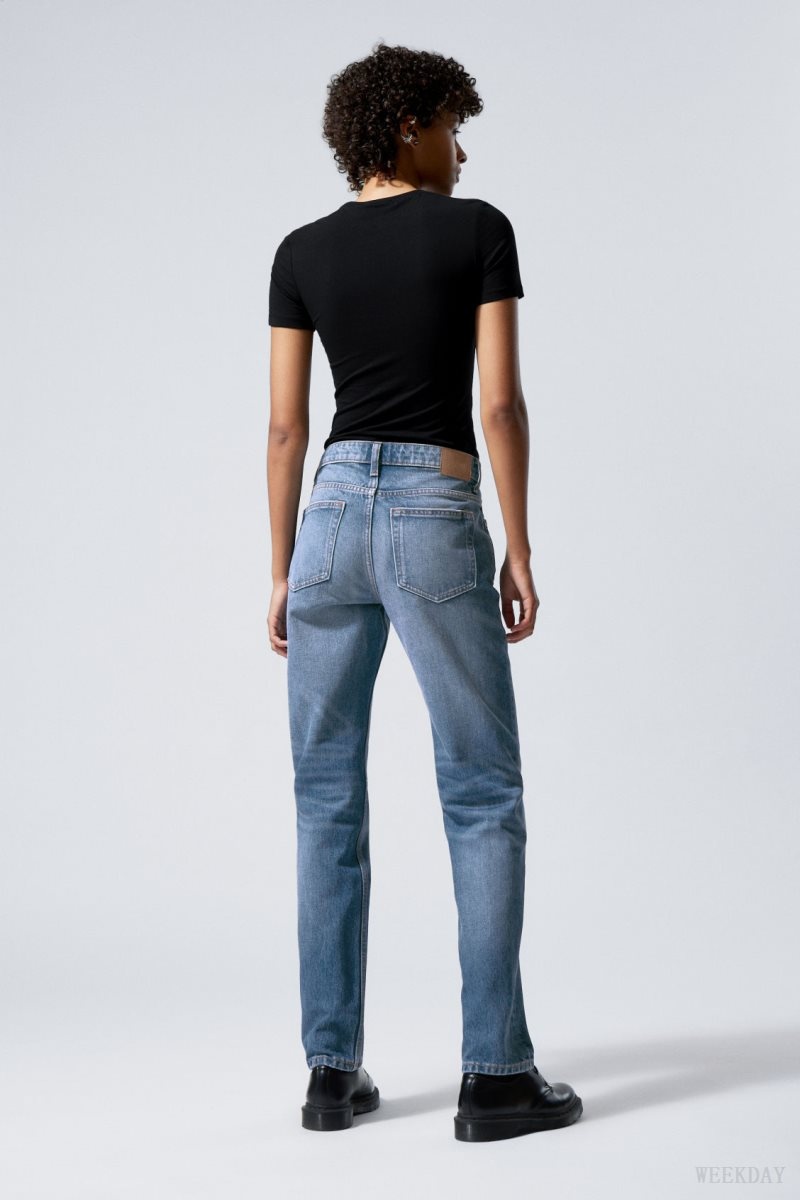 Weekday Pin Mid Straight Jeans Blue | RCPM4017