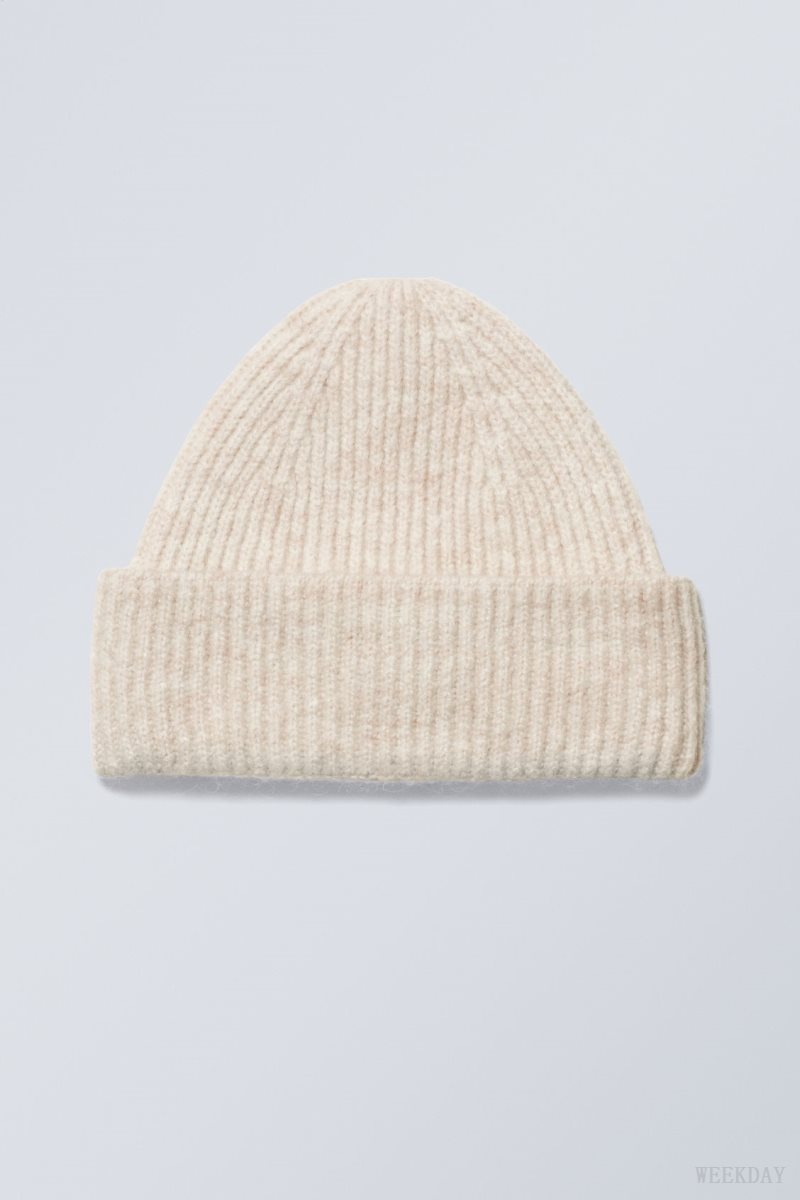 Weekday Pow Beanie Beige | UTGD5476