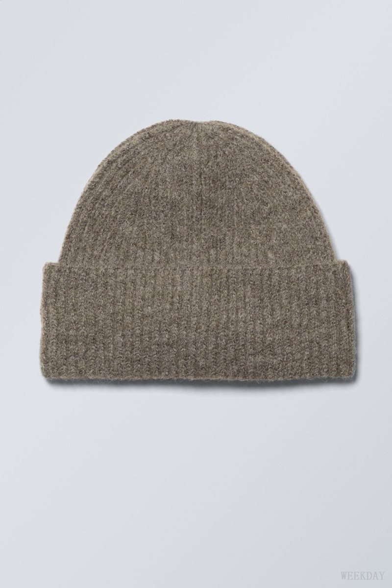 Weekday Pow Beanie Mole | KSCB3852