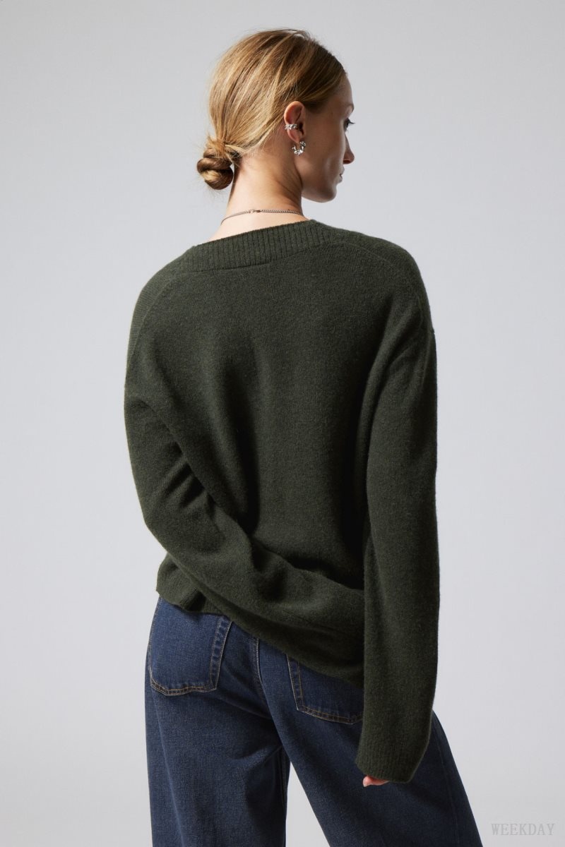 Weekday Reese V-neck Wool Sweater Dark Green | CMSN9137