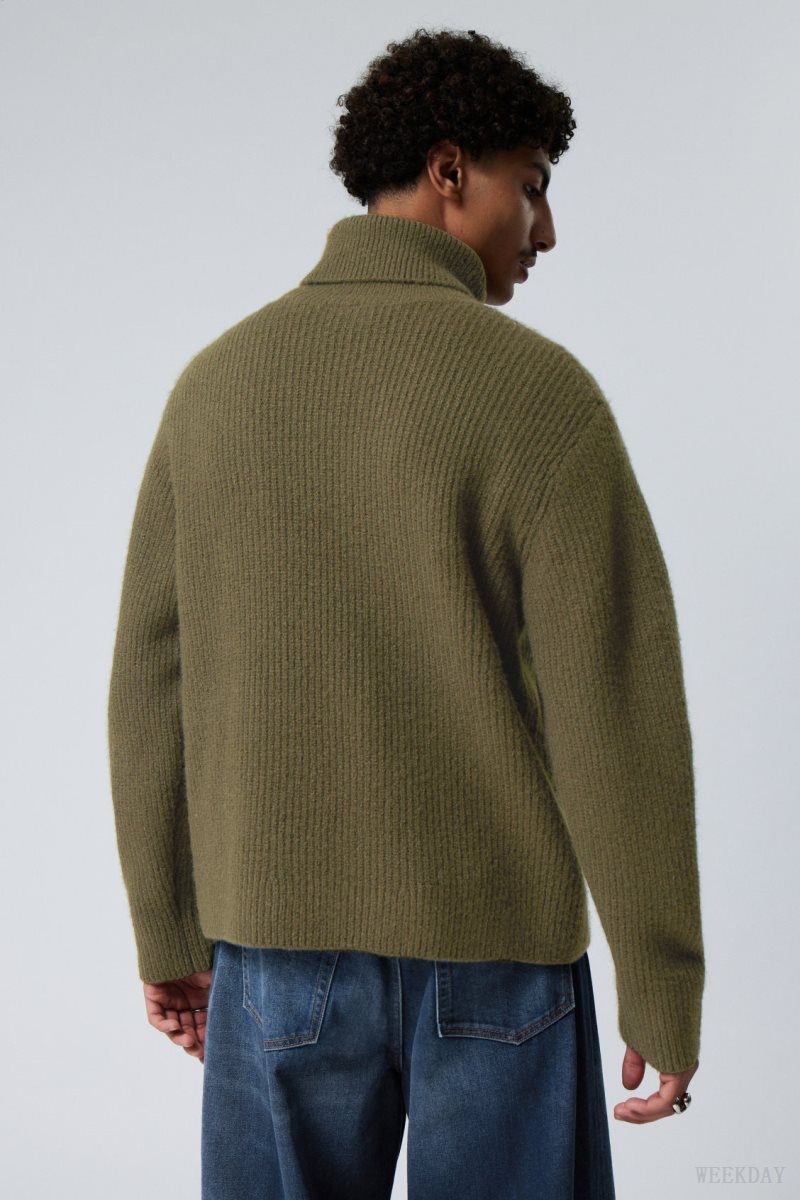 Weekday Renzo Relaxed Wool Blend Turtleneck Khaki Green | QLXN5264