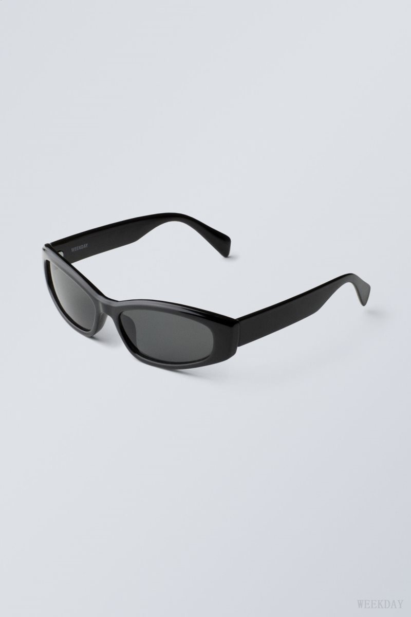 Weekday Slide Sunglasses Black | TFRG7462