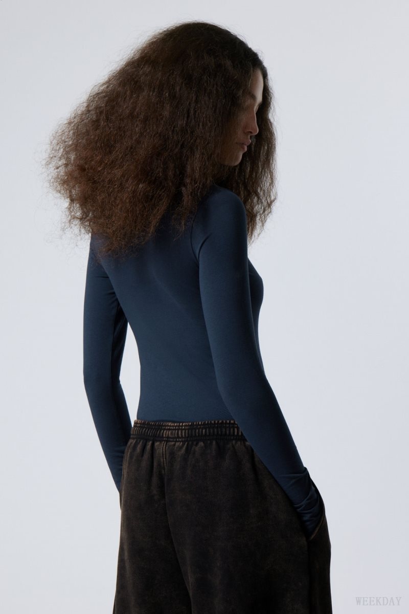 Weekday Slim Fitted Long Sleeve Dark Blue | AAXO8565