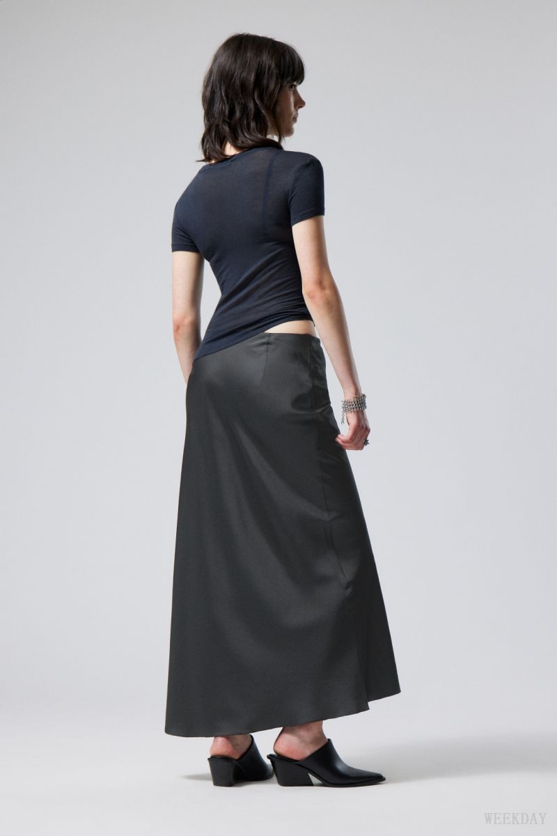 Weekday Trace Pull On Satin Skirt Black | LXQX3494